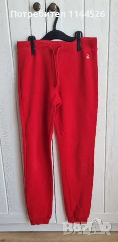 Спортен екип за момиче Benetton, худи и долнище в червено, 10-11г., снимка 3 - Детски комплекти - 50044784