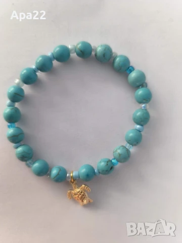 Гривни тюркоаз с морска висулка, снимка 4 - Гривни - 51108431