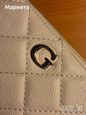 Дамско портмоне Guess, снимка 2 - Портфейли, портмонета - 52652357