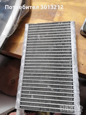 Радиатор климатик за бмв м 5, снимка 2 - Части - 50961062