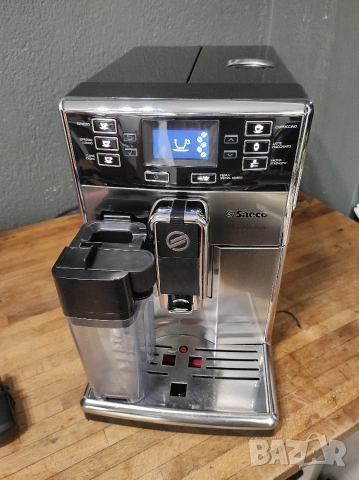 Каферобот/ Кафеавтомат/ кафемашина Саеко/ Saeco Picobaristo HD8927
