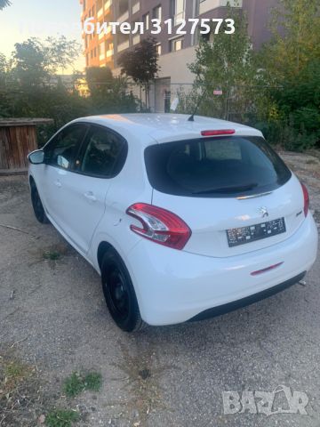 Продавам Peugeot 208 1.2 , снимка 2 - Автомобили и джипове - 46564678