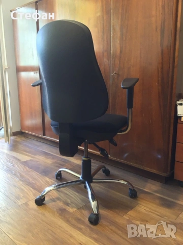 Офис стол - черен, снимка 2 - Столове - 53210323