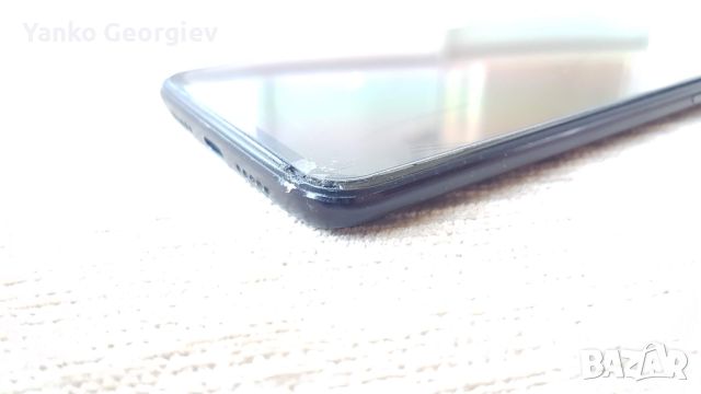 Телефон OnePlus 6T (8GB / 128GB), снимка 4 - Други - 46412585