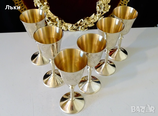 Бронзови чаши за ракия с разкошен бароков релеф. , снимка 4 - Антикварни и старинни предмети - 52228233