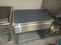 Работна маса с плот от неръждаема стомана, снимка 5