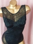 80 С Черно, еластично боди с релефни кадифени фигури , снимка 3