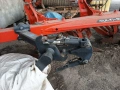 обръщателен плуг KUHN, снимка 2