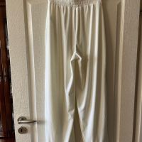 Ново висока талия  спортно елегантно бяло долнище панталон Bershka фин плюш широки крачоли М размер , снимка 9 - Панталони - 45221627