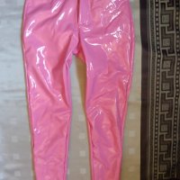 Латексов розов панталон , снимка 1 - Панталони - 45096864
