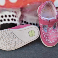 Английски детски обувки естествена кожа-CLARKS , снимка 4 - Детски обувки - 44971459