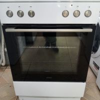 Като нова свободно стояща печка с керамичен плот Asko 60 см широка 2 години гаранция!, снимка 2 - Печки, фурни - 45680116