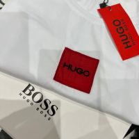Hugo Boss Дамско, снимка 1 - Тениски - 45370233