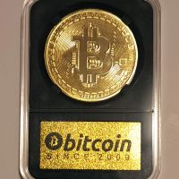 Сувенирна монета Bitcoin, снимка 3 - Нумизматика и бонистика - 45463297