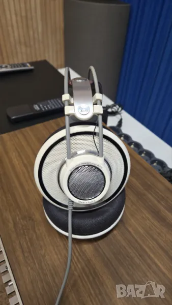 Продадено!!! Слушалки AKG K701, снимка 1