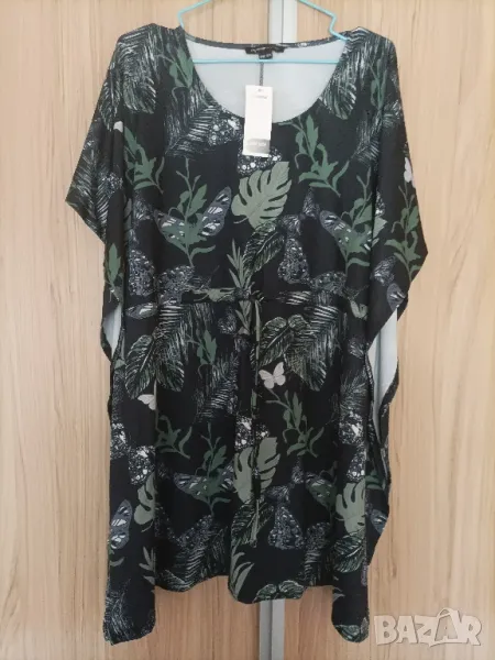 Нова плажна пелерина , снимка 1