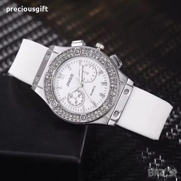 Дамски часовник, наличен в бяло и черно, снимка 1