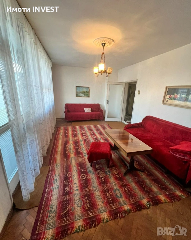 Просторен многостаен апартамент в Идеален Център, снимка 1