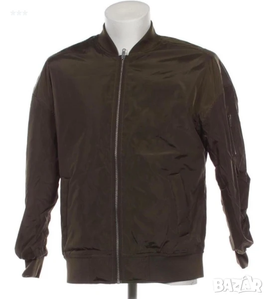 Продавам оригинално яке Urban Classics, снимка 1