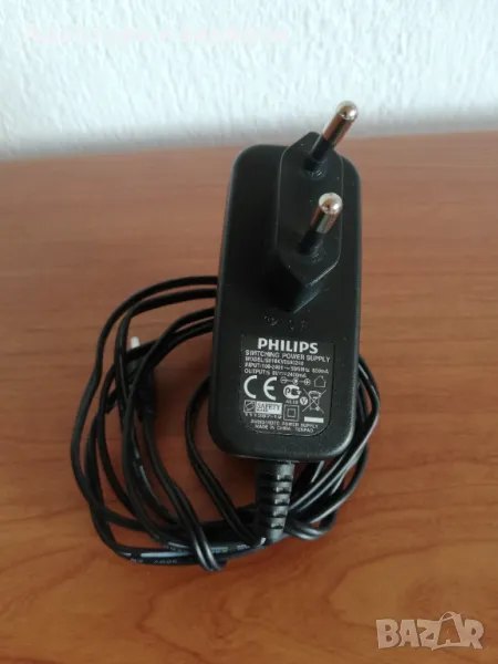 Philips 9v 2.4A адаптор зарядно, снимка 1