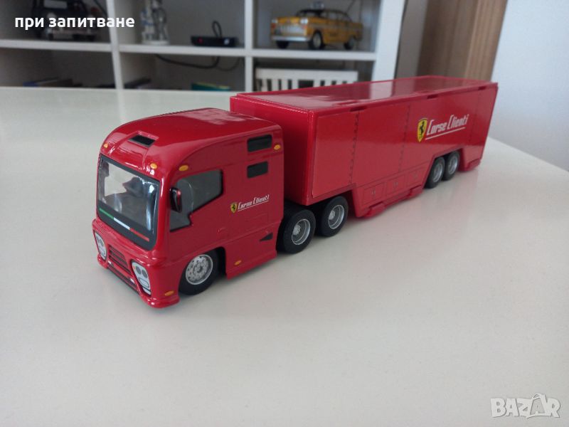 Камион FERRARI TRUCK F1 CAR TRANSPORTER TEAM, Burago,голям 1/43, 36 см., снимка 1