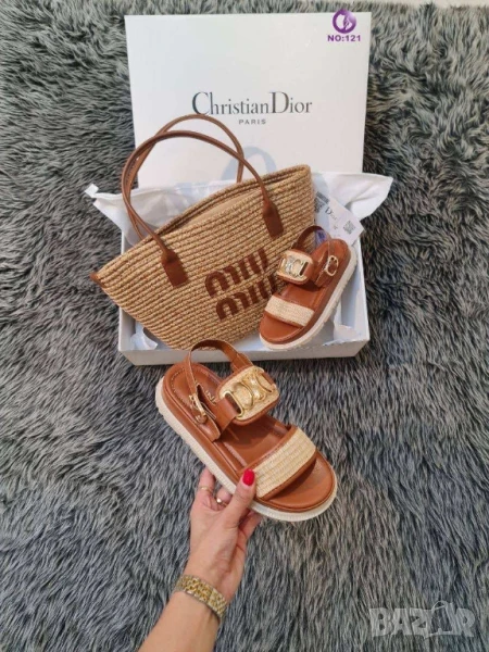 чанти Miu Miu christian dior , снимка 1