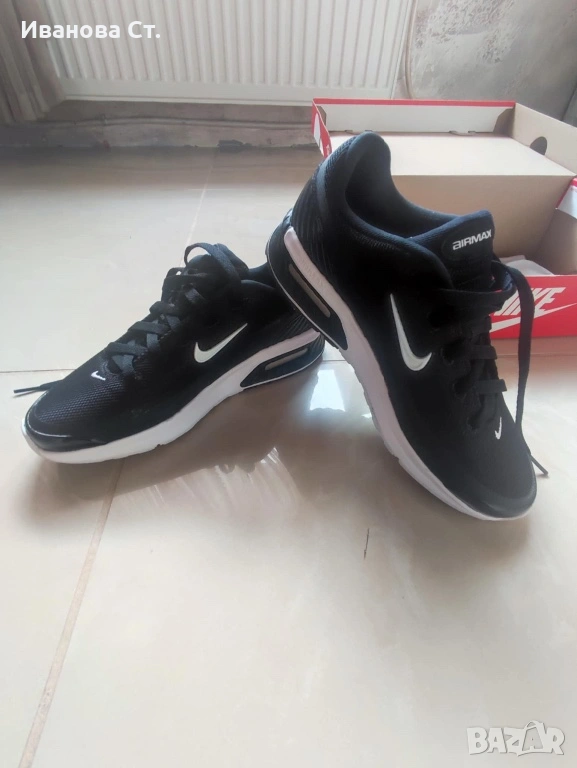 Дамски маратонки Nike, снимка 1