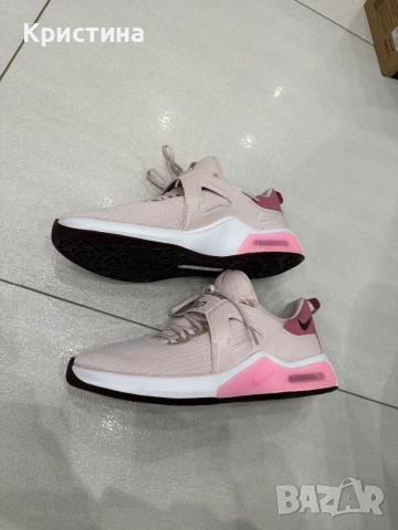 Спортни обувки Nike, снимка 4 - Маратонки - 52677139