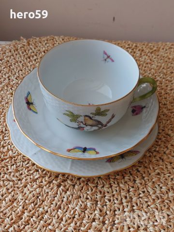 Порцеланова чаша на фирма"Herend"с две подложни чинийки за чай или мляко, снимка 9 - Чаши - 46241759