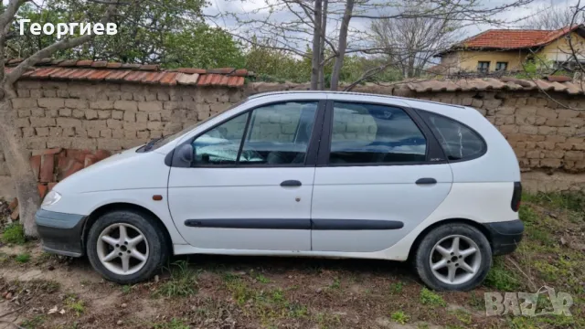 Renault Scenic на части или цяло - БРАКУВАНО!, снимка 2 - Автомобили и джипове - 47815101