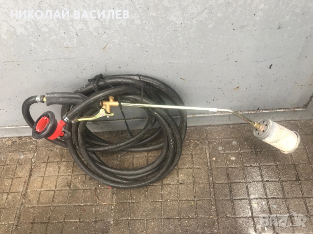 Газова  горелка  / Комплект  с  бутилка  . 12  литра. .