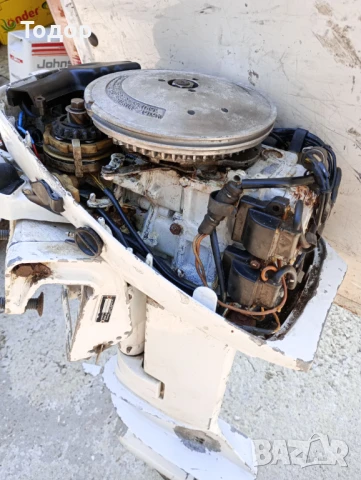 Продавам извънбордов д-л Johnson 10HP, 2т, къс ботуш, в добро състояние, внос от Италия, снимка 7 - Воден транспорт - 50695837