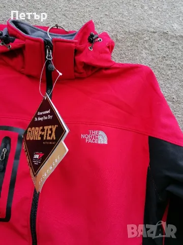 Продавам чисто ново мъжко червено софт шел яке The North Face XXL , снимка 2 - Якета - 48282283