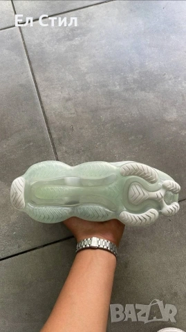 Nike Air Max Scorpion ' White 36 37 38 39 40 41 42 43 44 45 номер Цена 100 евро Еконт, снимка 2 - Маратонки - 53625317