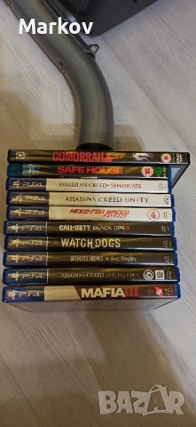 PlayStation 4 (PS4) 500GB + 10 диска + джойстици+станция за джойстици, снимка 3 - PlayStation конзоли - 52789597