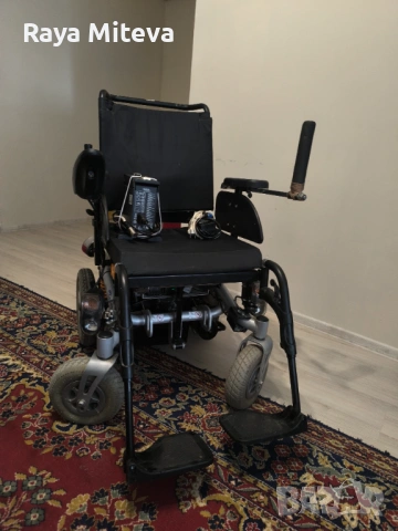 Акумулаторен инвалиден стол Invacare Bora