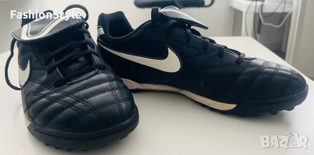 Маратонки (стоножки) NIKE, снимка 2 - Детски маратонки - 46065884