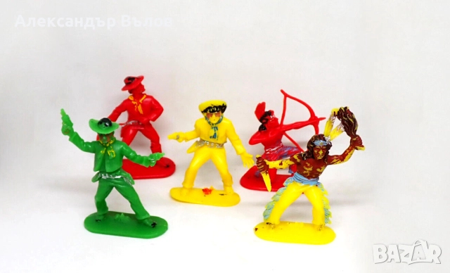 Комплект 5 Индианци Каубои Стари Играчки Соца Западна Германия Фигурки Играчки, снимка 12 - Други ценни предмети - 52704910