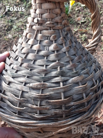 Стара стъклена дамаджана оплетена с ратан, снимка 5 - Антикварни и старинни предмети - 53363927