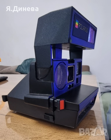 Моментален фотоапарат Polaroid AF 660, снимка 2 - Фотоапарати - 52068463
