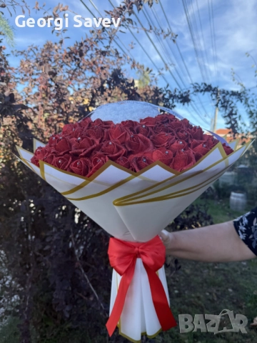 Букет 101 рози, снимка 2 - Романтични подаръци - 52309769