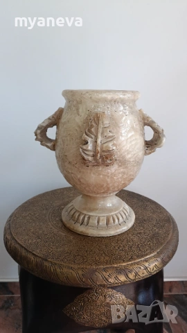 Италианска ваза, амфора с дръжки във формата на листа. , снимка 4 - Декорация за дома - 53540975