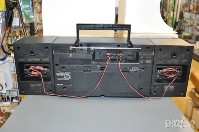 Радиокасетофон Sony CFS-W365S, снимка 2 - Радиокасетофони, транзистори - 53511404