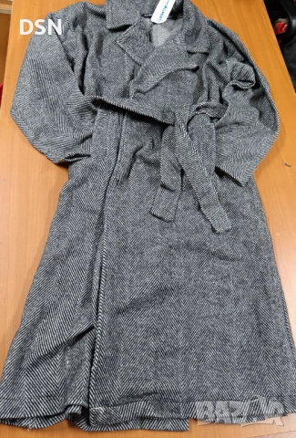 Дамско палто, снимка 2 - Палта, манта - 52734906