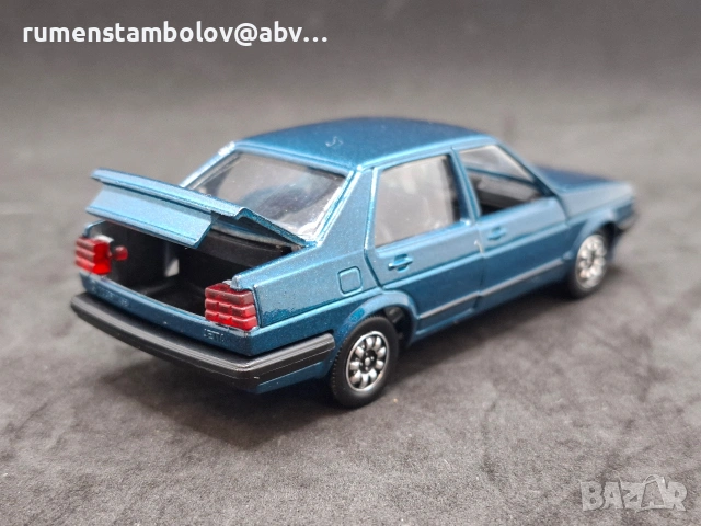 VW Jetta MK II, Schabak, 1:43, снимка 6 - Колекции - 53621486