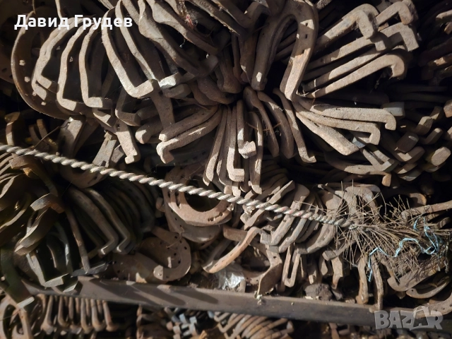 Подкови различни размери Конски,кон,магарешки,магаре,подови,подкова, снимка 2 - Селскостопанска техника - 46635329