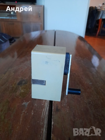 Стара острилка за моливи Garant V, снимка 4 - Други ценни предмети - 53433081