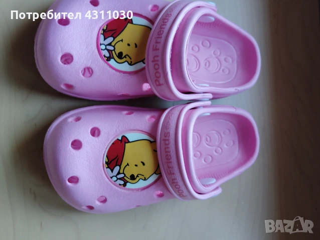 Детски  чехли Pooh Friends номер 26/27, снимка 5 - Детски сандали и чехли - 53807361