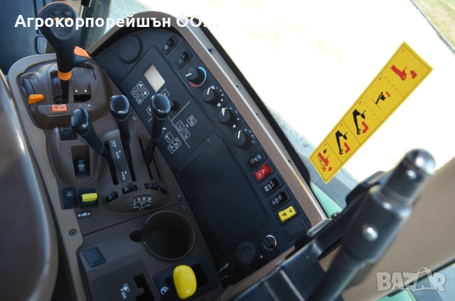 Трактор John Deere 7820 , снимка 12 - Селскостопанска техника - 51838413