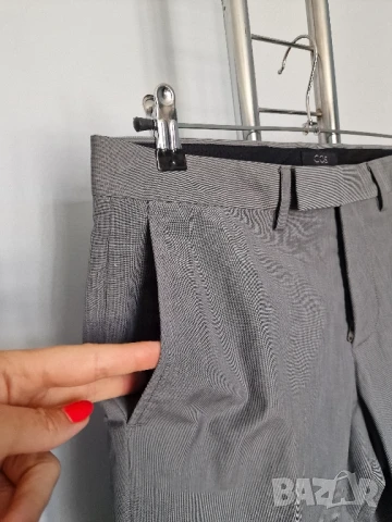 Страхотен дамски  панталон COS  размер 46 , снимка 3 - Панталони - 51347550